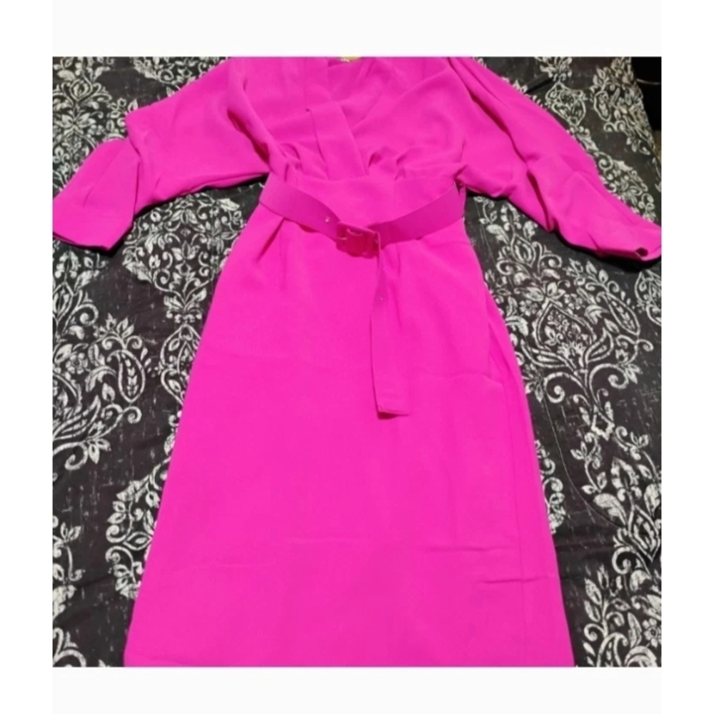 Tea n Cup Fuchsia Midi Dress